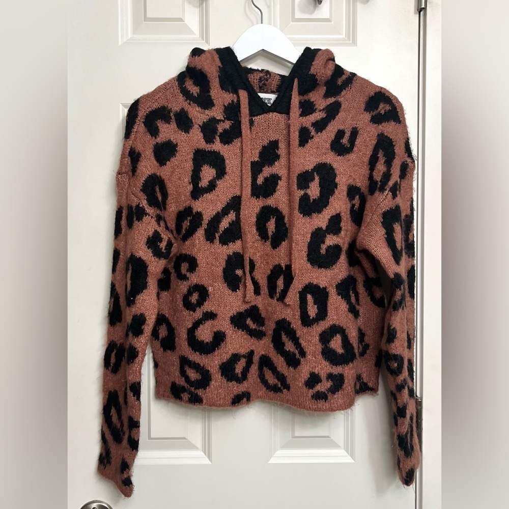 Victoria’s Secret PINK Leopard Knit Hoodie NWOT